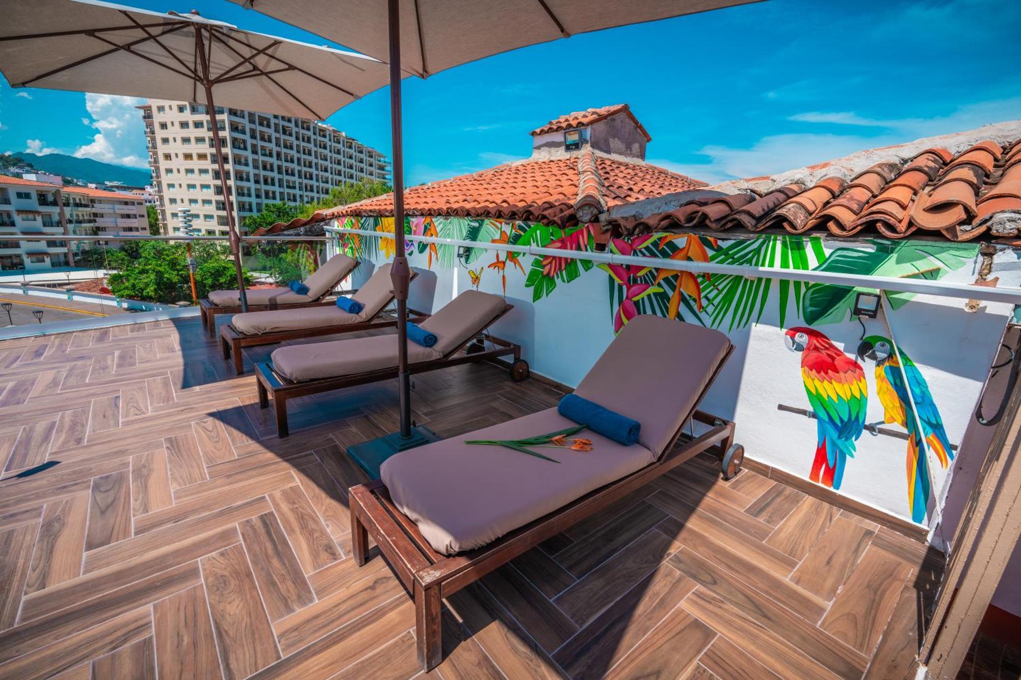 Hotel Encino Malecon Centro Пуерто-Вальярта Екстер'єр фото