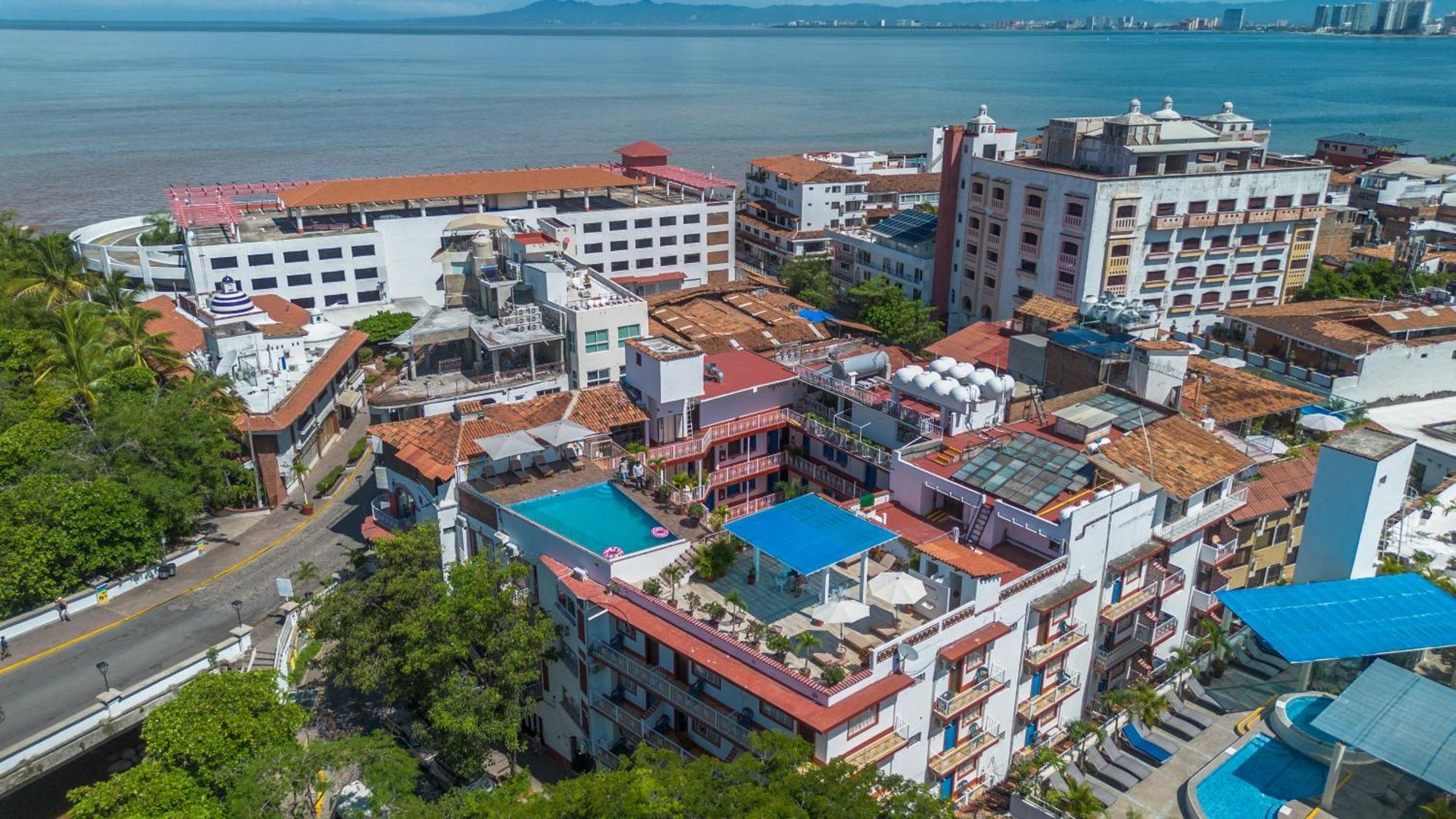 Hotel Encino Malecon Centro Пуерто-Вальярта Екстер'єр фото