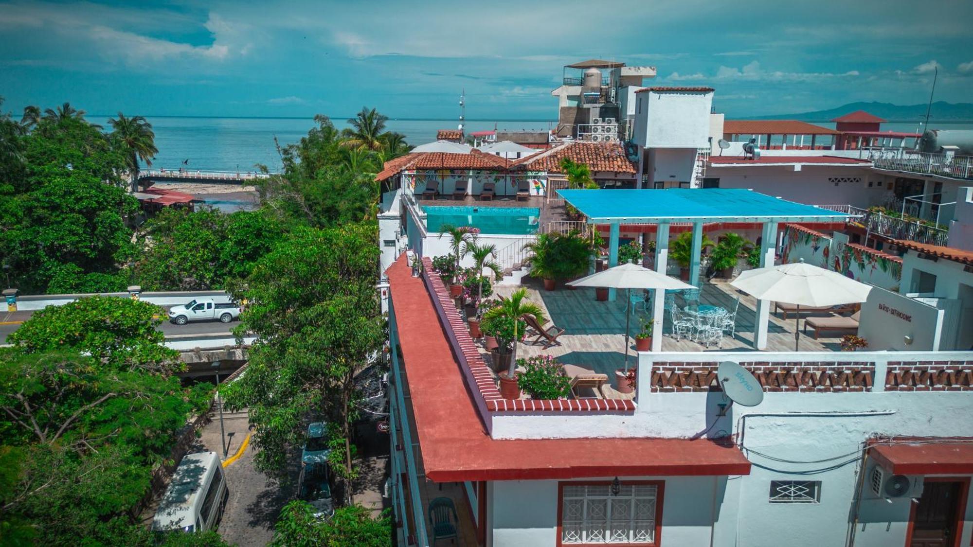 Hotel Encino Malecon Centro Пуерто-Вальярта Екстер'єр фото