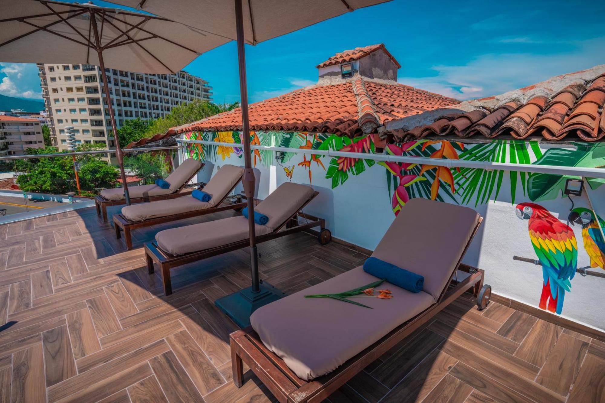 Hotel Encino Malecon Centro Пуерто-Вальярта Екстер'єр фото