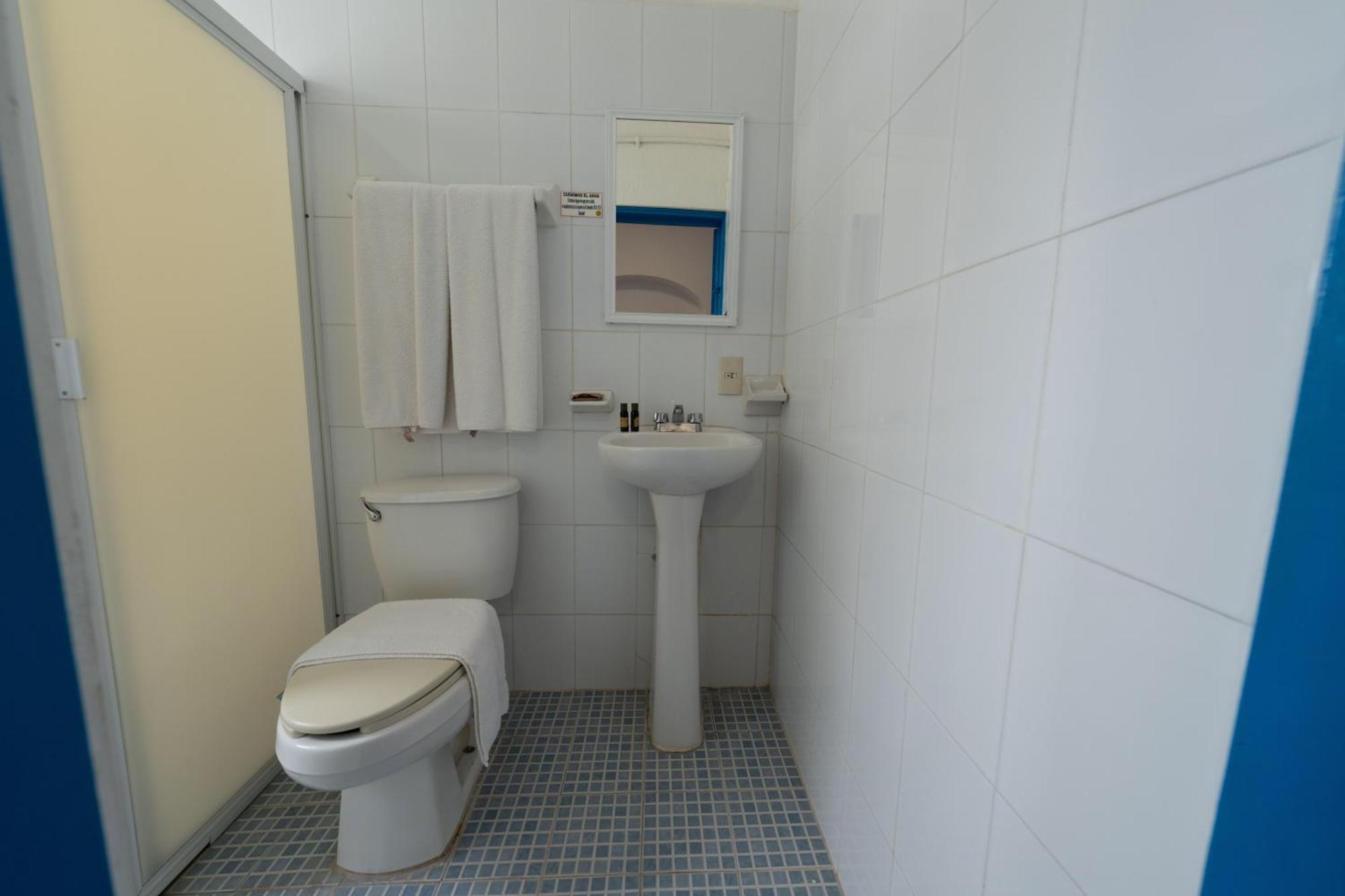 Hotel Encino Malecon Centro Пуерто-Вальярта Номер фото
